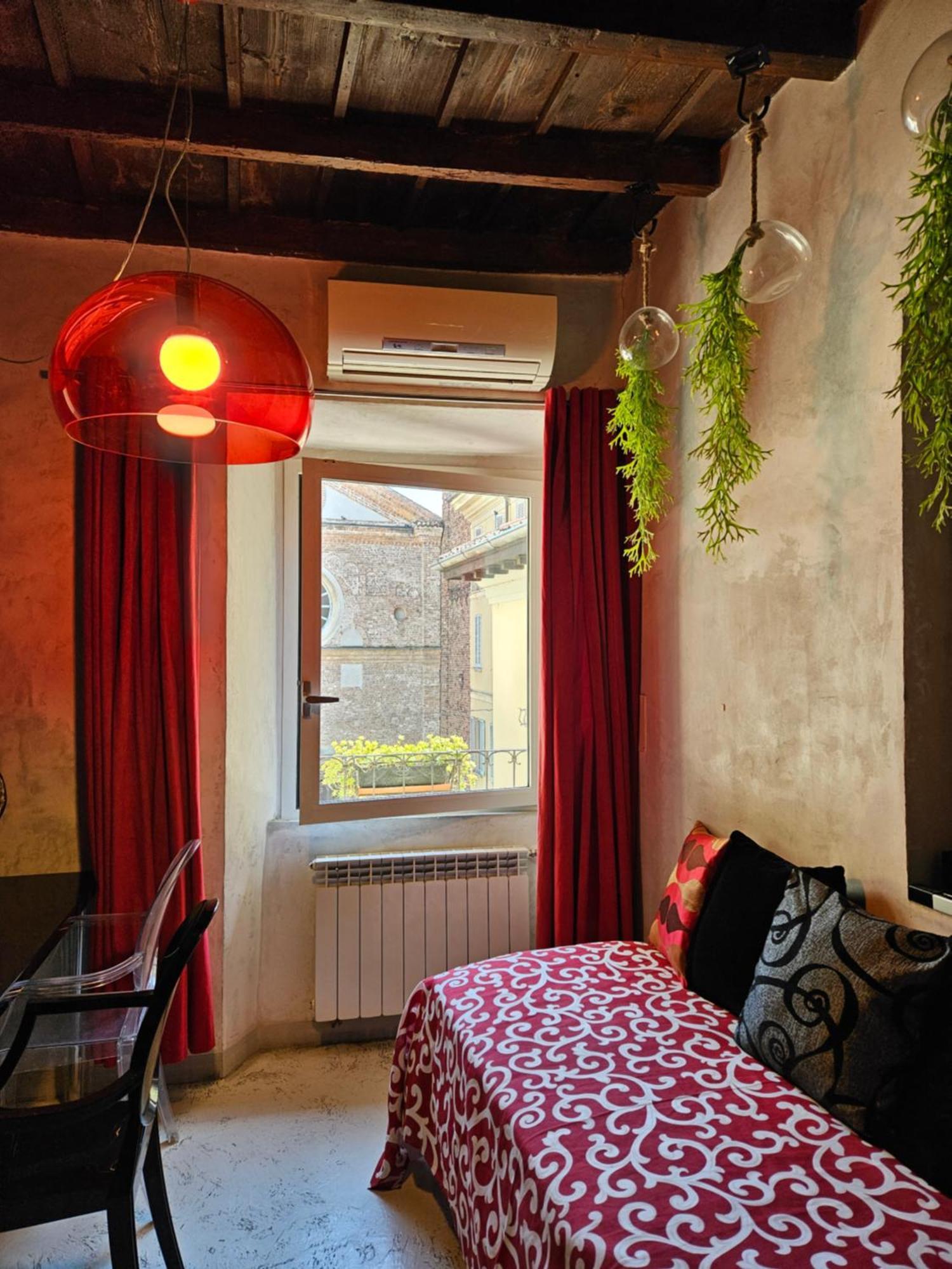 Vm Siro Comi Apartment Pavia Ngoại thất bức ảnh